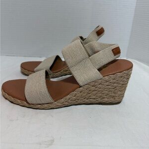 Tommy Bahama Natural Wedge Sandals